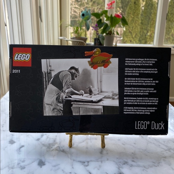 LEGO • Collector Item • 2011 Employee Gift • Duck Building Set • Sealed - Picture 2 of 6